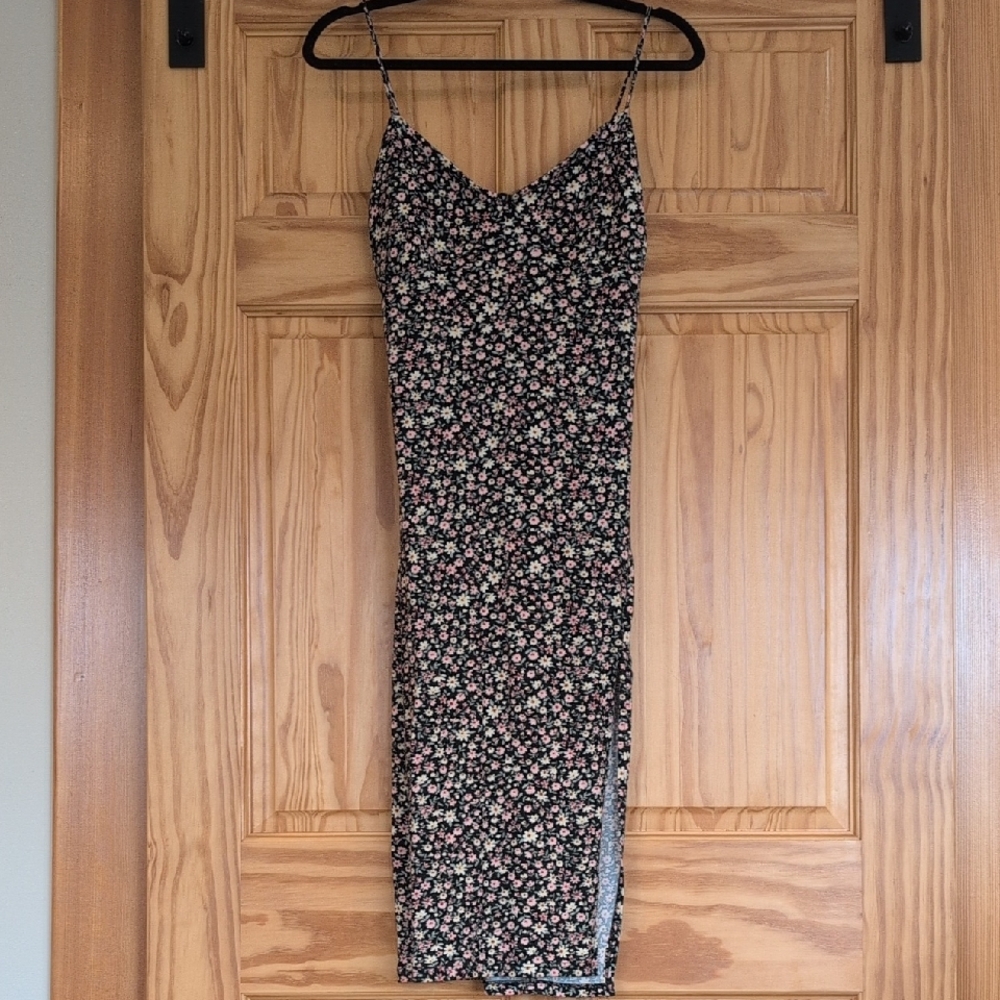 Elegant Floral Midi Dress with Spaghetti Straps
